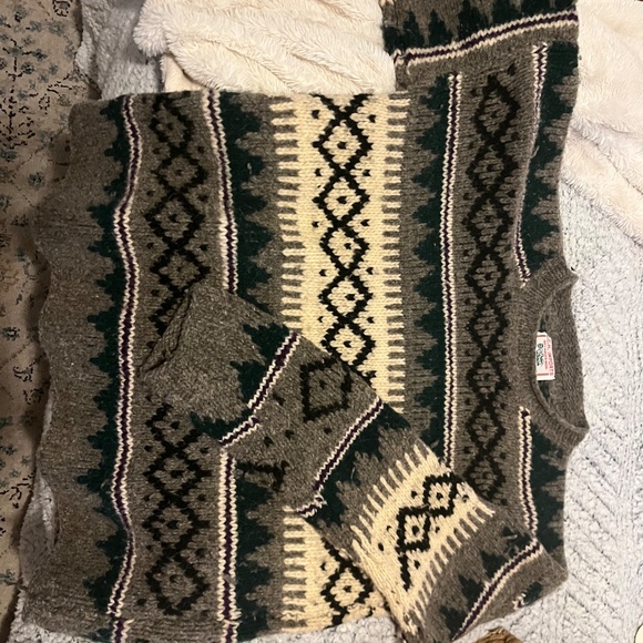 Vintage 100% WOOL, Handknit Sweater, XL, in Beautiful Neutral Tonex - Picture 2 of 3